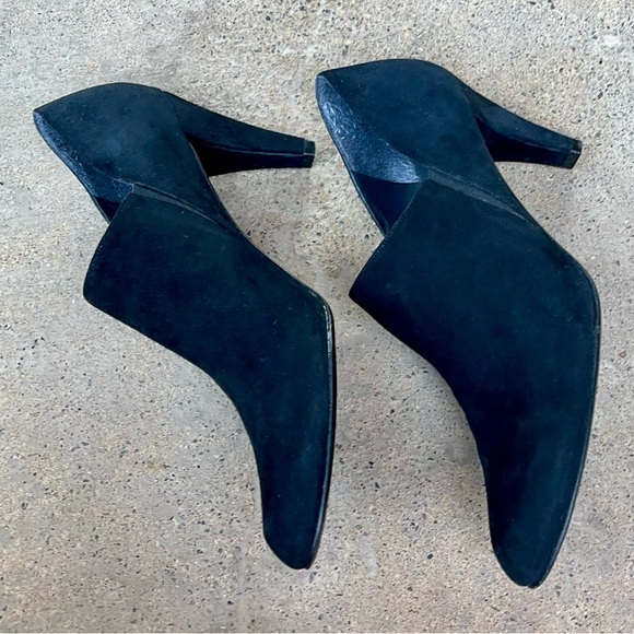 Stuart Weitzman Suede Corral Ankle Heels Black size 9 - Picture 2 of 8